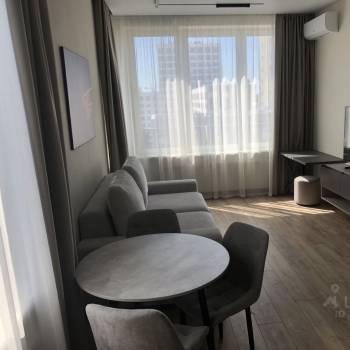Сдается 1-комнатная квартира, 44 м²