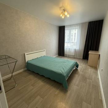 Сдается 1-комнатная квартира, 59 м²