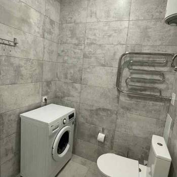 Сдается 1-комнатная квартира, 59 м²