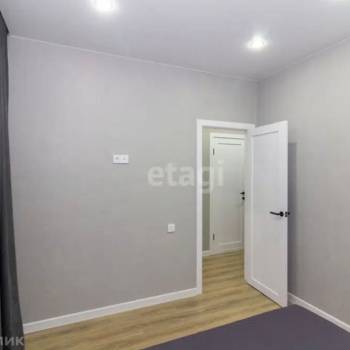 Продается 1-комнатная квартира, 31,7 м²