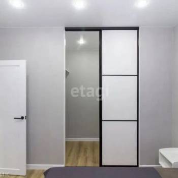 Продается 1-комнатная квартира, 31,7 м²