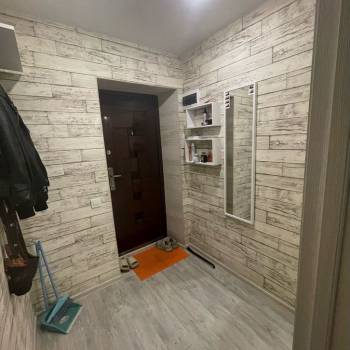 Продается 1-комнатная квартира, 32 м²