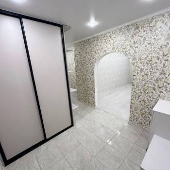 Сдается Многокомнатная квартира, 80 м²