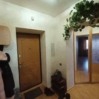 Сдается 1-комнатная квартира, 55,8 м²