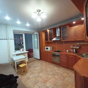 Сдается 1-комнатная квартира, 55,8 м²