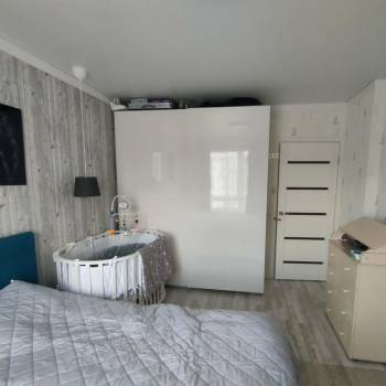 Продается 1-комнатная квартира, 48 м²