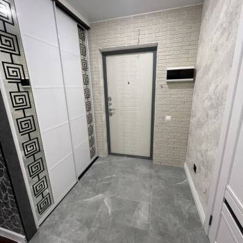 Продается 1-комнатная квартира, 41,7 м²
