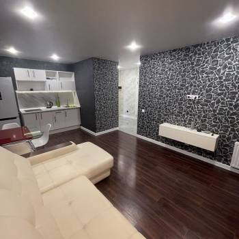 Продается 1-комнатная квартира, 41,7 м²