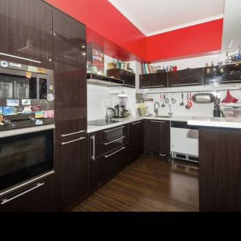 Продается Многокомнатная квартира, 167 м²