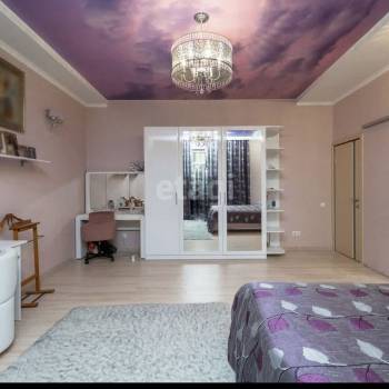Продается Многокомнатная квартира, 167 м²