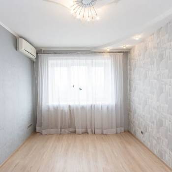 Продается 2-х комнатная квартира, 84 м²