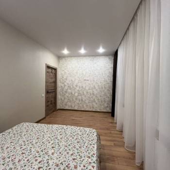 Сдается 2-х комнатная квартира, 60 м²