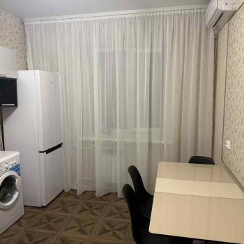 Сдается 1-комнатная квартира, 37,9 м²