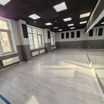Сдается Нежилое помещение, 140 м²