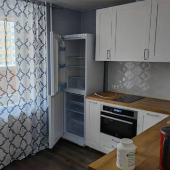 Сдается 1-комнатная квартира, 43 м²