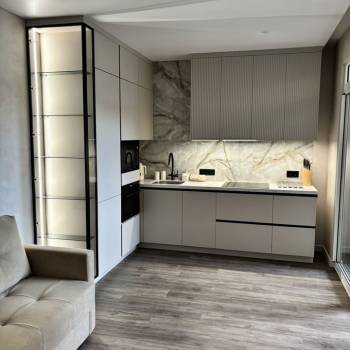 Продается 1-комнатная квартира, 47 м²