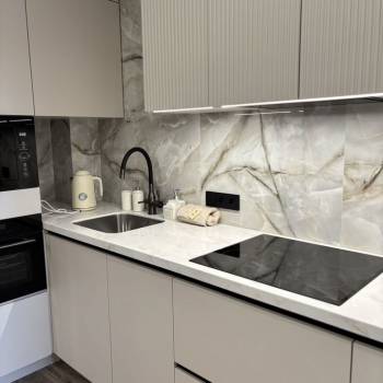 Продается 1-комнатная квартира, 47 м²