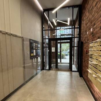 Продается 1-комнатная квартира, 47 м²