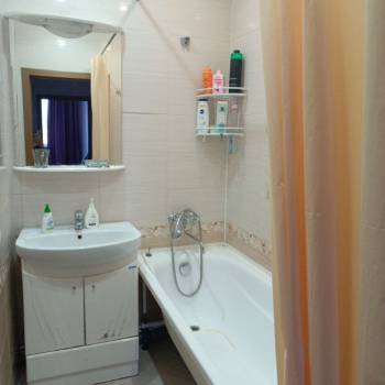Сдается 2-х комнатная квартира, 60 м²