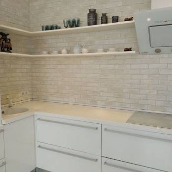 Продается 1-комнатная квартира, 50 м²