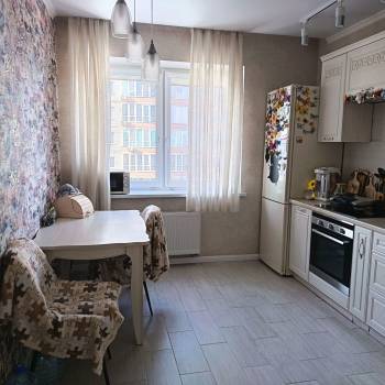 Продается 2-х комнатная квартира, 58,7 м²