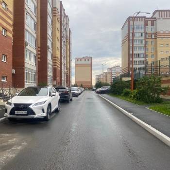 Сдается 2-х комнатная квартира, 69,6 м²