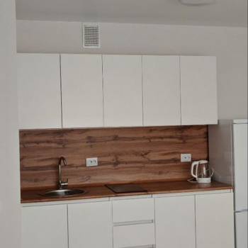 Продается 1-комнатная квартира, 37 м²