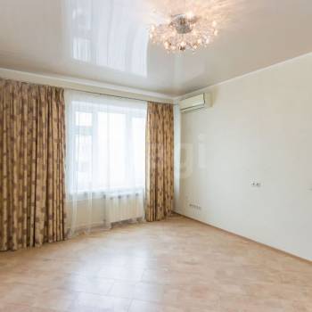 Продается 1-комнатная квартира, 61,2 м²