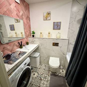 Сдается 1-комнатная квартира, 60 м²