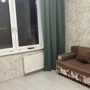 Сдается 1-комнатная квартира, 37 м²