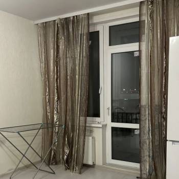 Сдается 1-комнатная квартира, 37 м²