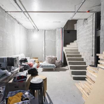Продается 2-х комнатная квартира, 142,4 м²