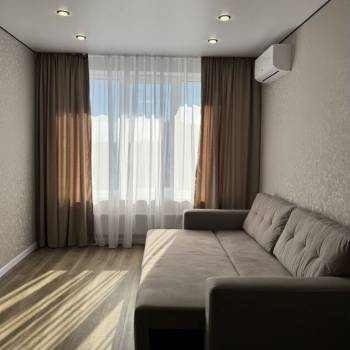 Сдается 1-комнатная квартира, 45 м²