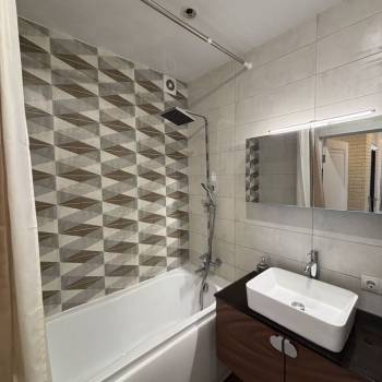 Продается 2-х комнатная квартира, 65 м²