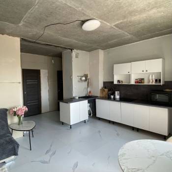 Сдается 1-комнатная квартира, 50 м²