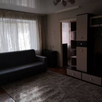 Сдается Многокомнатная квартира, 63 м²