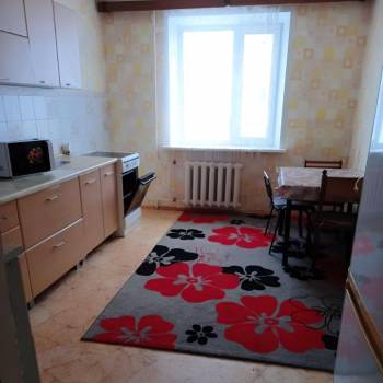 Сдается 1-комнатная квартира, 46 м²