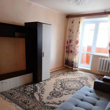 Сдается 1-комнатная квартира, 46 м²