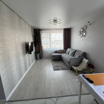 Продается 3-х комнатная квартира, 61,2 м²