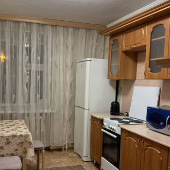 Сдается 1-комнатная квартира, 37 м²
