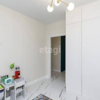 Продается 1-комнатная квартира, 40 м²