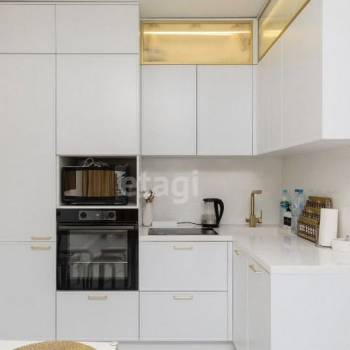 Продается 1-комнатная квартира, 40 м²