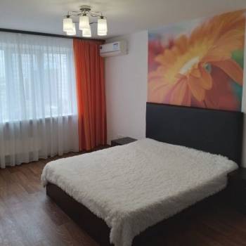 Продается 2-х комнатная квартира, 73,8 м²
