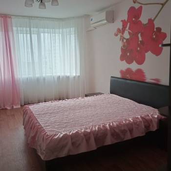 Продается 2-х комнатная квартира, 73,8 м²