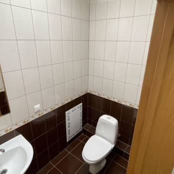 Сдается Нежилое помещение, 130,1 м²