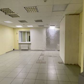 Сдается Нежилое помещение, 130,1 м²