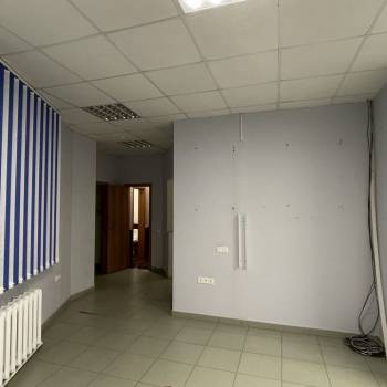 Сдается Нежилое помещение, 130,1 м²