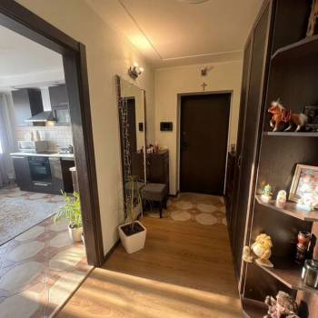 Продается 2-х комнатная квартира, 72,1 м²