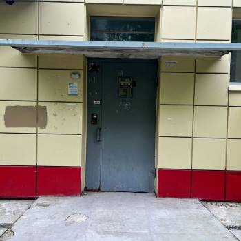 Продается 1-комнатная квартира, 32 м²