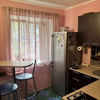 Продается 1-комнатная квартира, 32 м²
